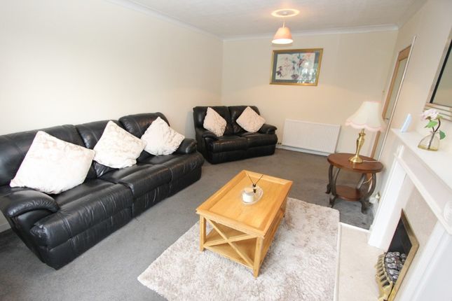 2/2, 155, Kinnell Avenue, Glasgow photo 5