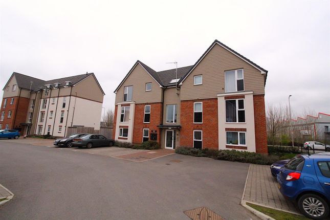 Flat to rent in Doyle Close, Rugby