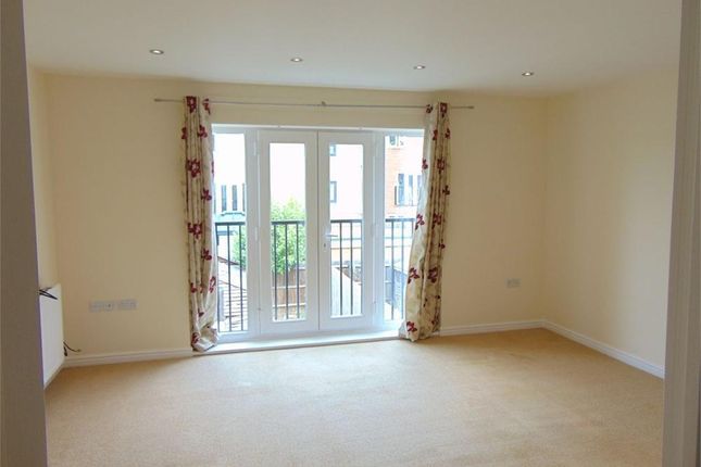 38, Regis Park Road, Berkshire photo 4