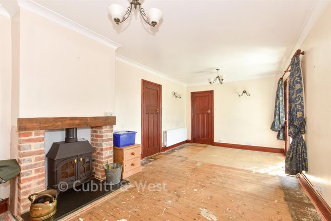 Little Paddock, Wilderness Lane, Uckfield photo 4