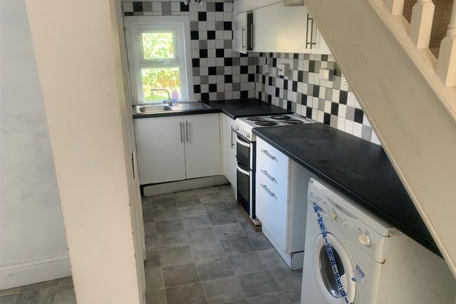16, Victoria Road, ILFRACOMBE photo 4