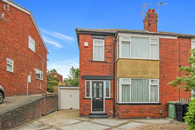 Thumbnail Property for sale in Ryedale Avenue, Lower Wortley, Leeds