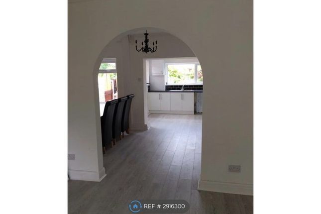 Longview Avenue, Rainhill photo 2