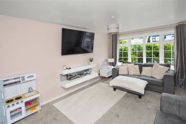 122, Southleigh Road, Leeds photo 2