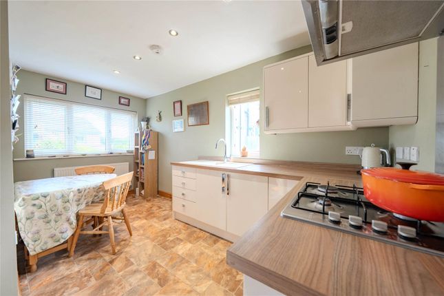Ellerker Road, Leeds photo 4