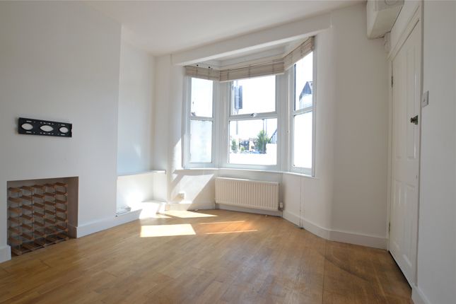 GFF, 37, Steerforth Street, London photo 2