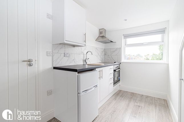 Flat 2, 41a, Church Road, Hendon photo 2