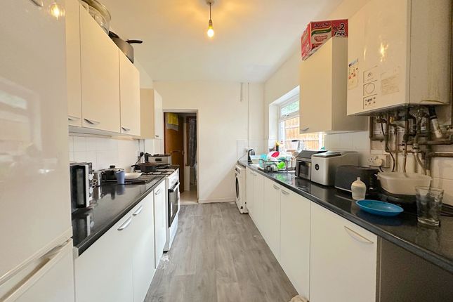 140, Gorsebrook Road, Wolverhampton photo 4