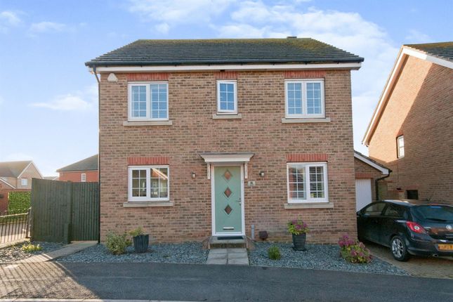 Thumbnail Detached house for sale in Roundhouse Crescent, Peacehaven