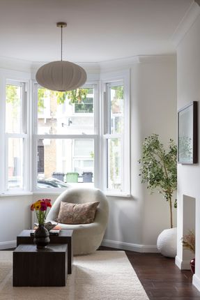 26 Hesketh Road, London photo 4