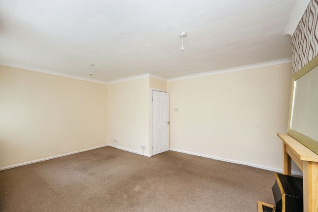 Flat for sale in Crynallt Road, Neath