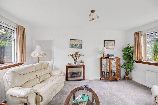 159, Baird Hill, Glasgow photo 3