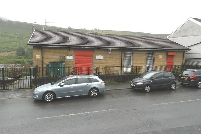 Leisure/hospitality to let in East Road, Tylorstown
