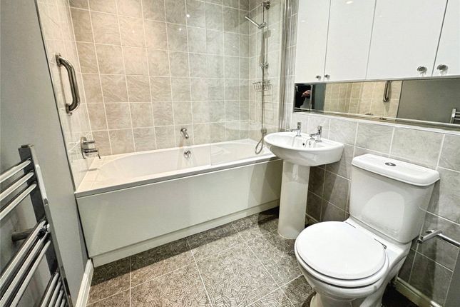 27, Brattice Drive, Swinton photo 5