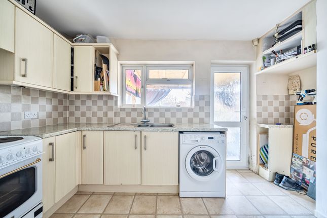 9 Cowler Walk, Bristol photo 4