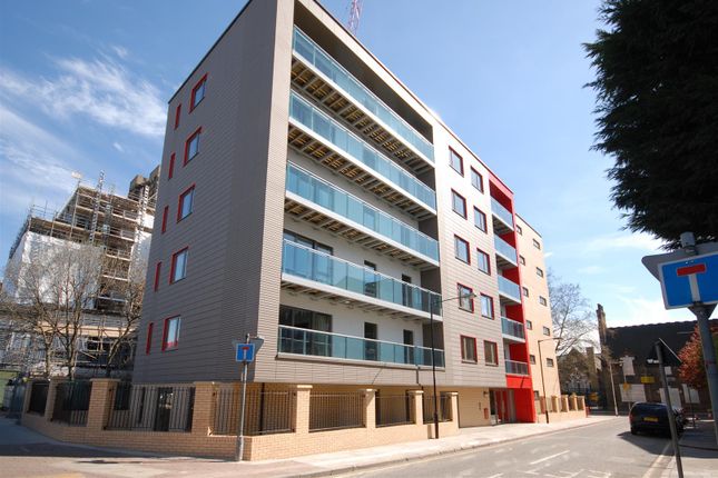 Thumbnail Flat for sale in Brook House, Fletcher Street