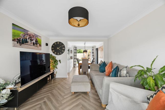 67 Redpath Drive, Glasgow photo 3
