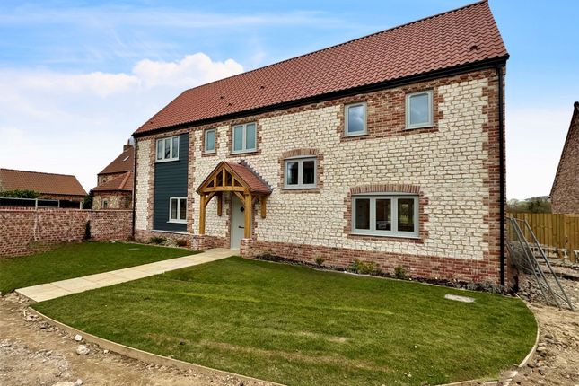 4-bed house on 5 West End Barns, West End, Northwold, £2,550/mo