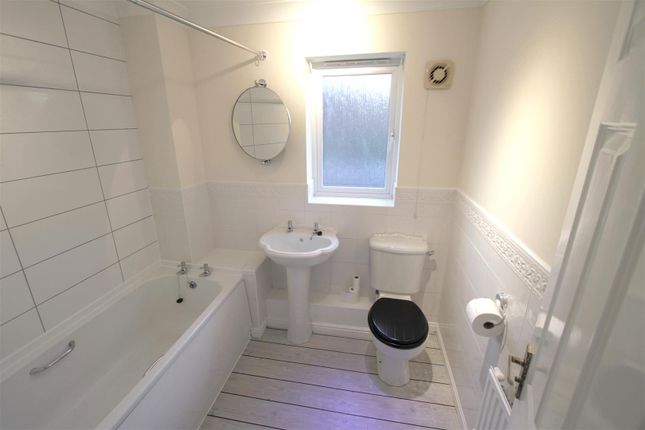 Windmill Way, Gateshead photo 4