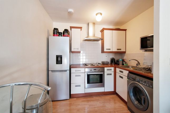 Flat for sale in Edith Mills Close, Neath