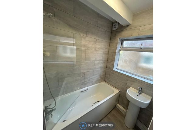 A Victoria Road, Ruislip photo 5