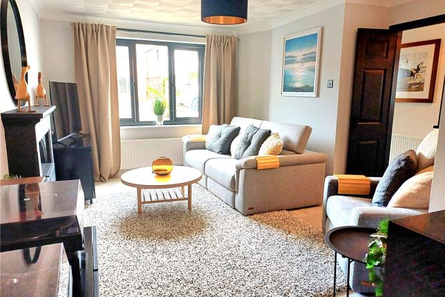 30, Limetree Way, Porthcawl photo 4