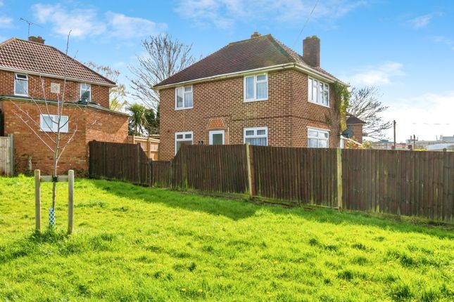 Thumbnail Semi-detached house for sale in Outer Circle, Southampton