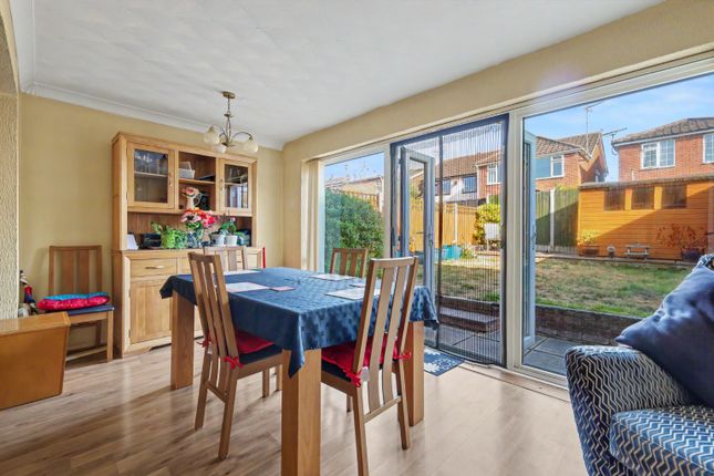 134 Branksome Avenue, Stanford-le-hope, Essex photo 4