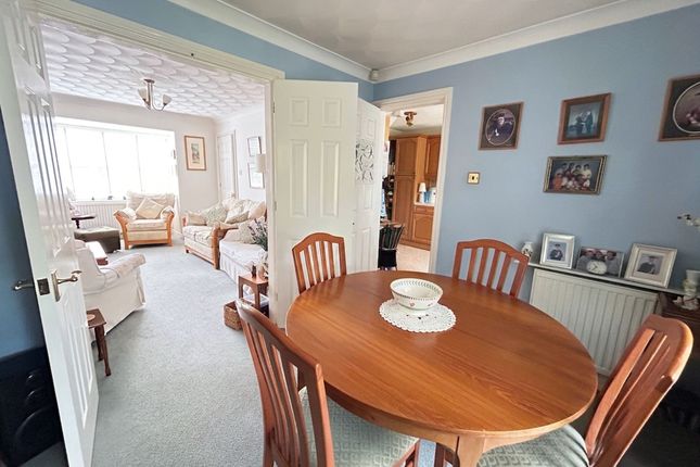 8 Hawthorne Close, Crewe photo 2