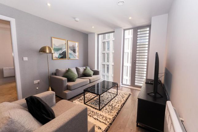 1-bed flat on Apt 307, 98 Greengate, Salford, £1,200/mo