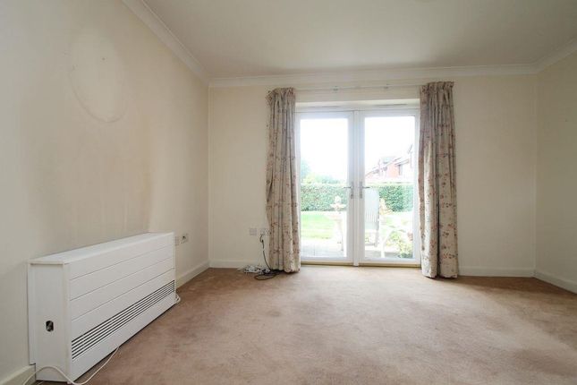 59, Marina Court, Tewkesbury photo 3