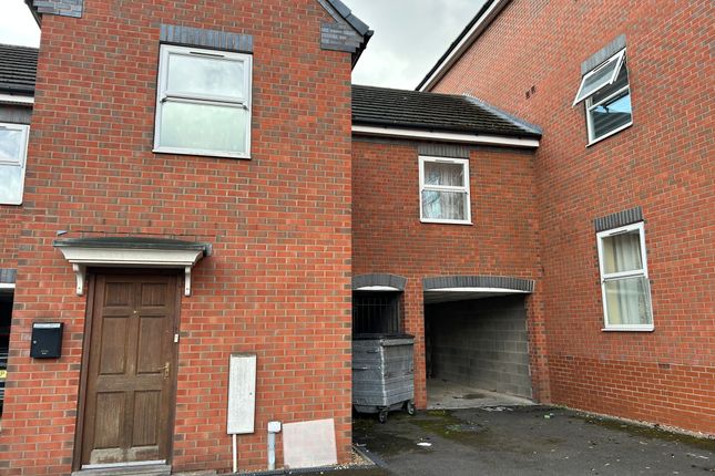 Thumbnail Property to rent in Creed Way, West Bromwich