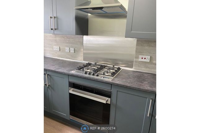 Kitchen - Center