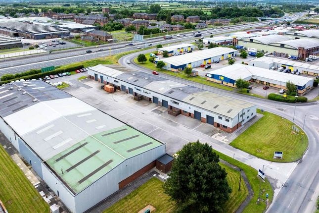 Thumbnail Warehouse to let in Drome Road, Deeside Industrial Park, Deeside, Flintshire