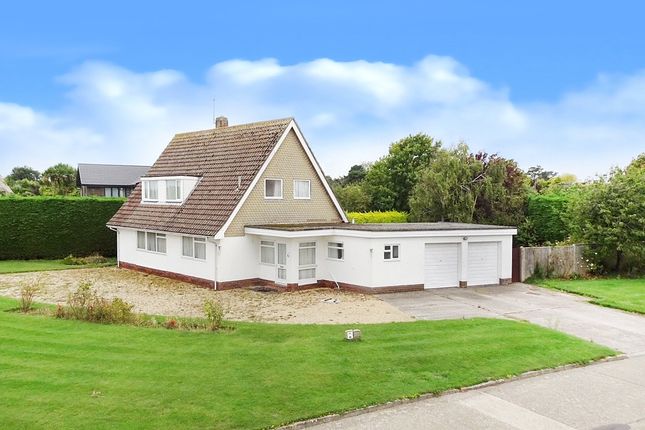 Thumbnail Detached house for sale in Michel Grove, East Preston, West Sussex