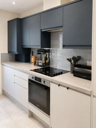 19 Carden Hill, Brighton, East Sussex photo 3