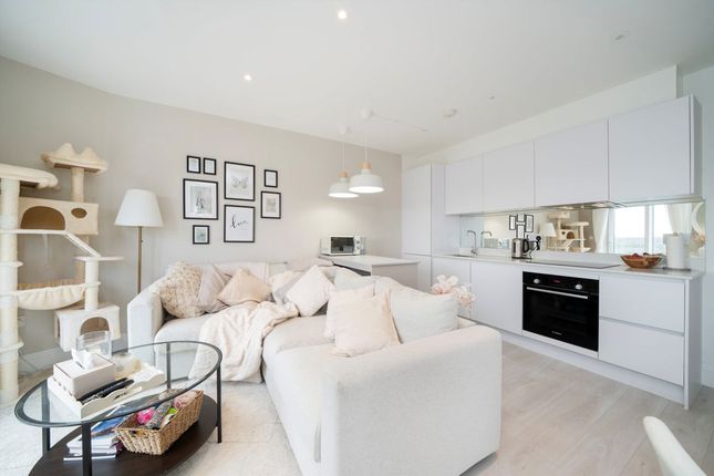 Flat 5, Imperial House, Queens Road, Buckhurst Hill photo 4