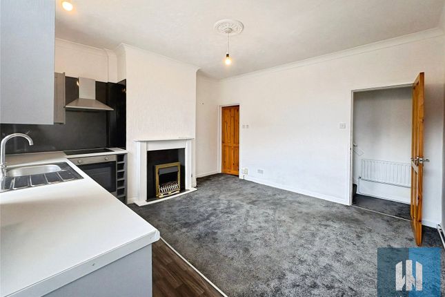 22, South Street, West Yorkshire photo 2