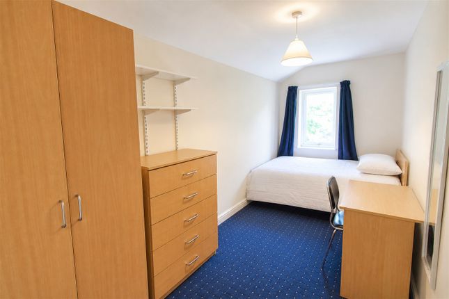 207, HEELEY ROAD, BIRMINGHAM photo 5