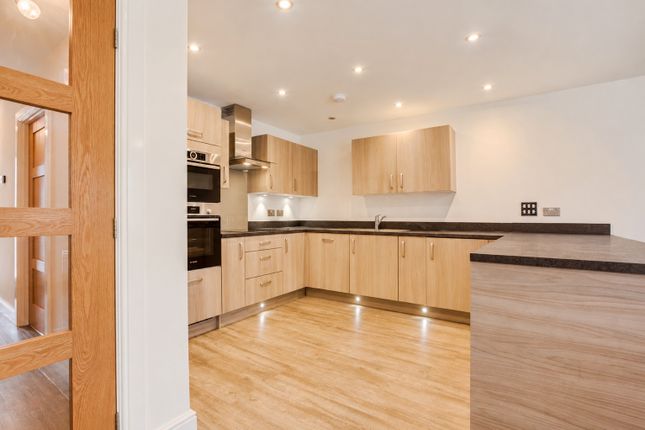2, Pilkington Court, Wakefield photo 3