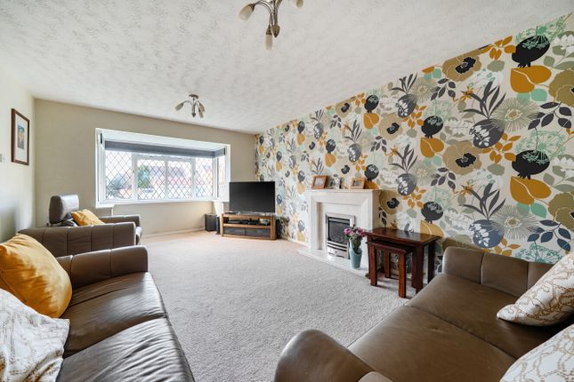 2, Cloudberry Close, Somerset photo 2