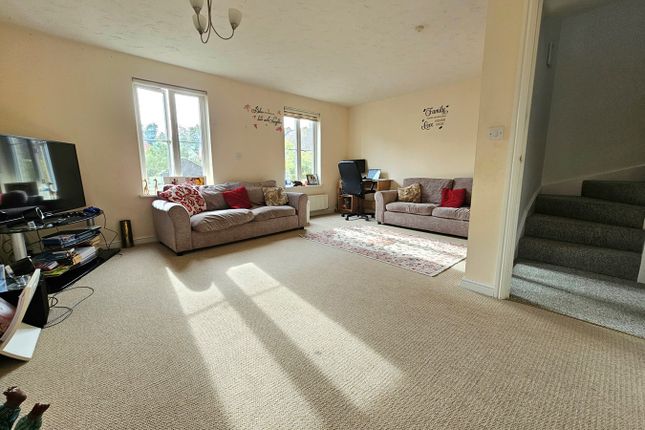 Town house for sale in North Lodge Drive, Papworth Everard, Cambridge