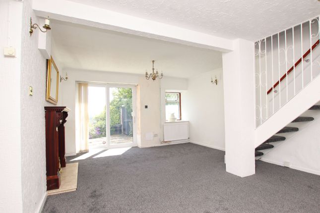 7, School Street, Llantrisant photo 2