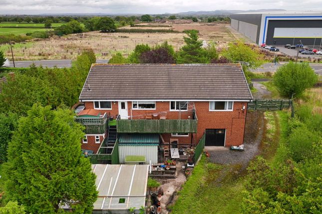 6, Bryn Lane, Wrexham photo 2
