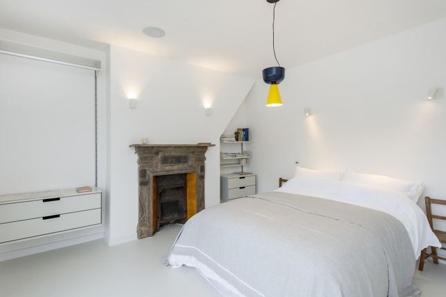 6, Glenmore Road, London photo 4