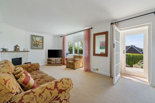 43 St. Marys Road, Leatherhead photo 4