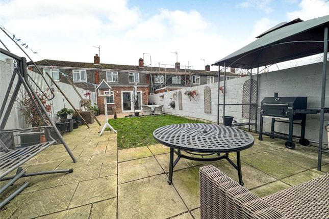 Terraced house for sale in Margaret Close, Reading, Berkshire