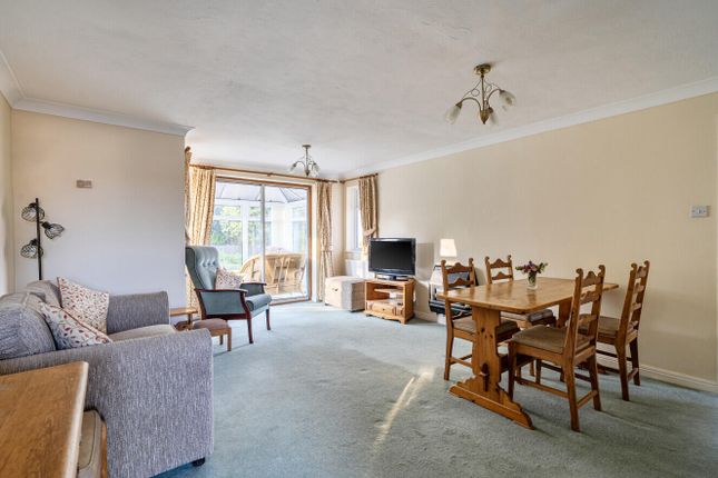 51, Meadow View, Cullompton photo 3