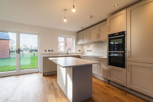 3 Brook Lane, Alfreton photo 2