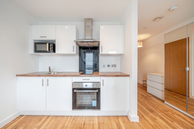 2607 Michigan Point Tower D, 18, Michigan Avenue, Greater Manchester photo 4